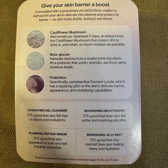 Solawave Neck & Chest Rejuvenating Red Light Therapy Mask - Picture 5 of 9